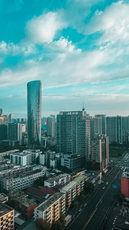 Chengdu, First Look